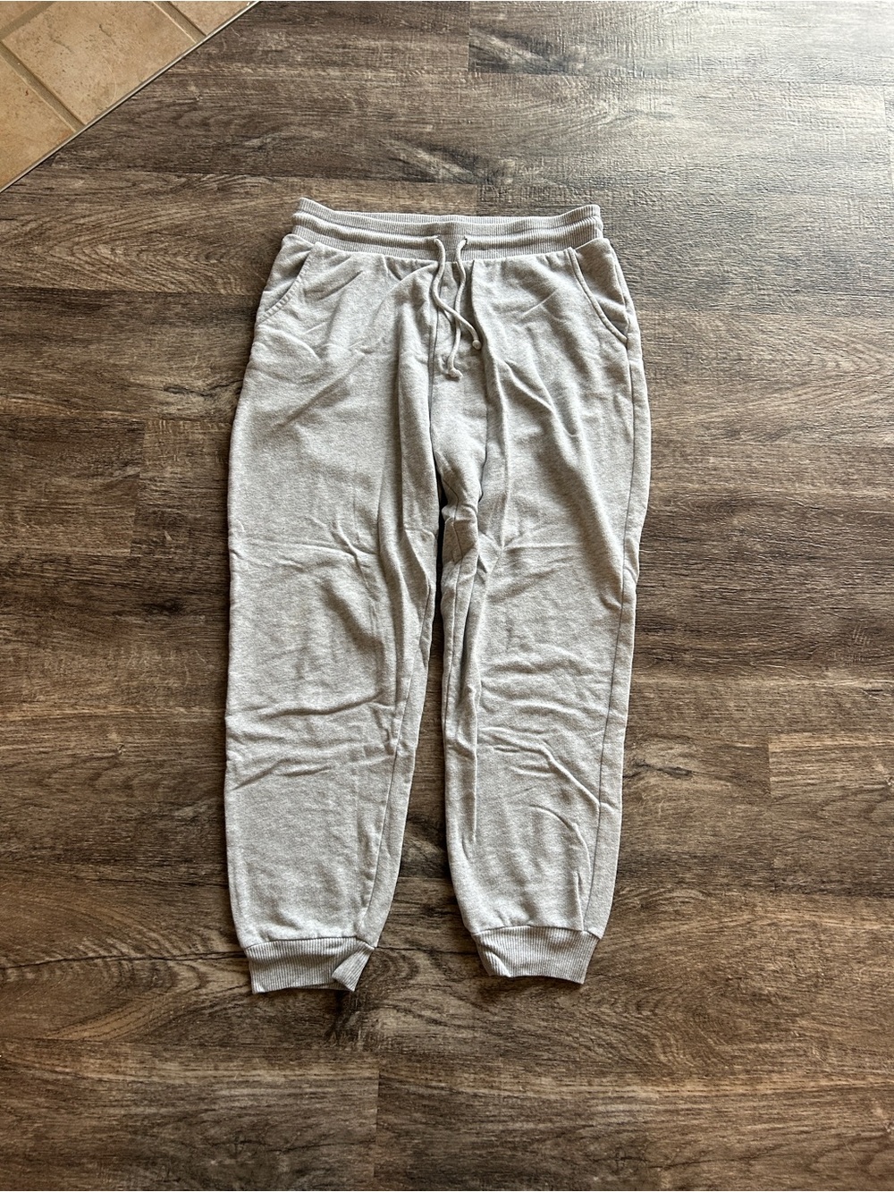 American Eagle Light Gray Sweatshirt with Ribbed Collar